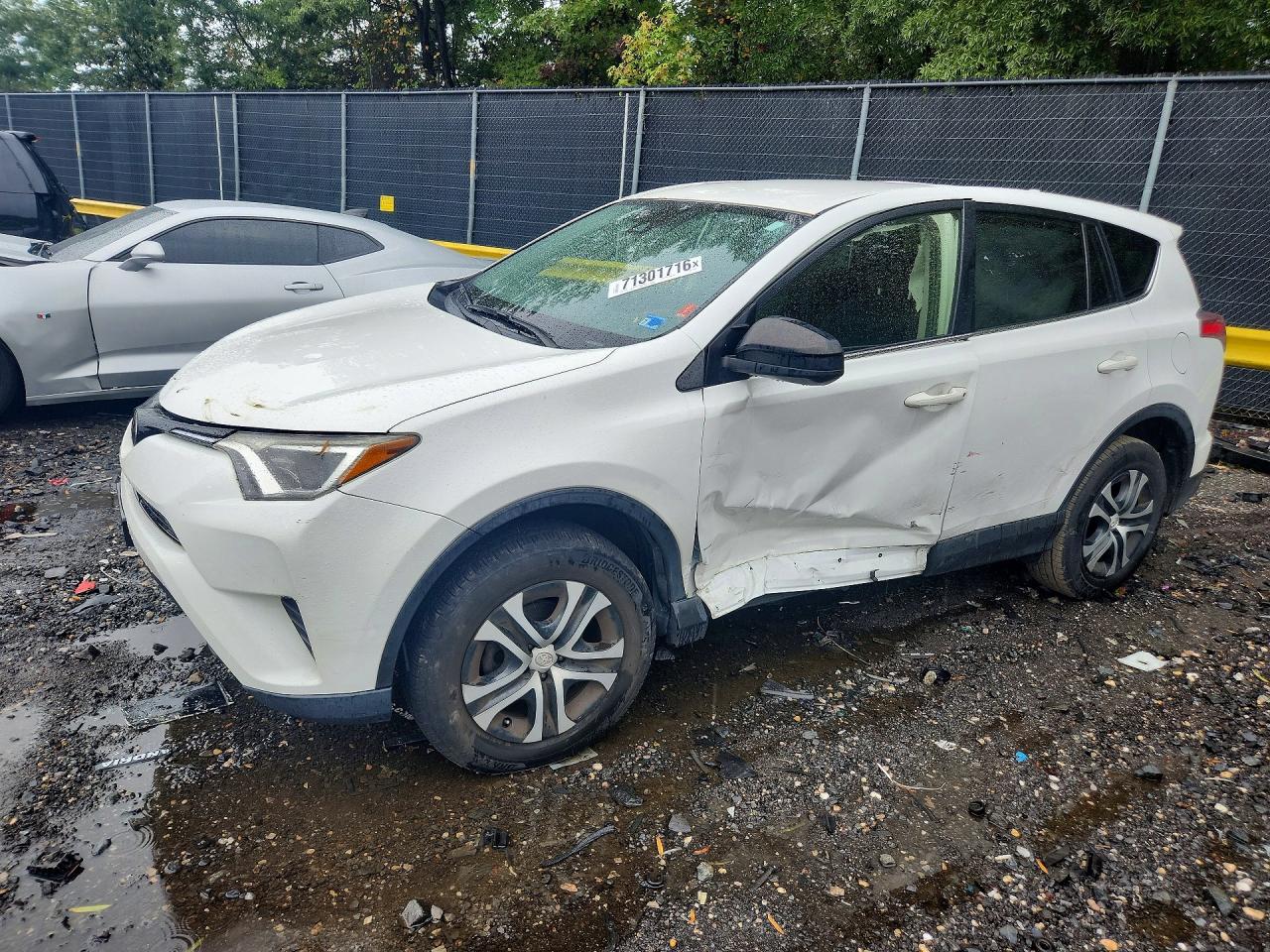 2018 TOYOTA RAV4 LE | JTMBFREV4JJ249512 | UPCARS
