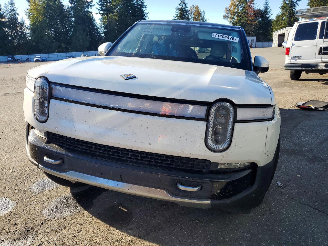 2024 RIVIAN RIS ADVENTURE | 7PDSGCBA3RN030999 | UPCARS