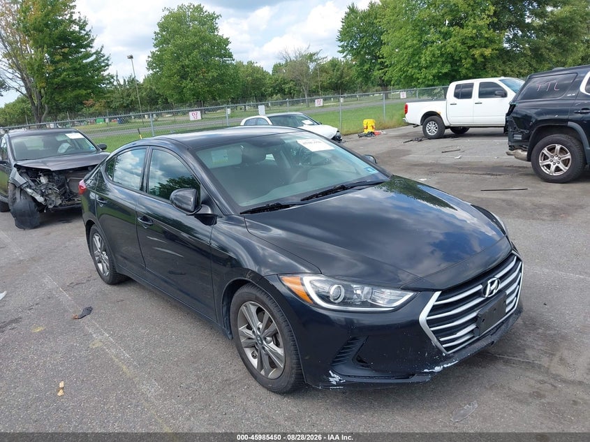 2018 HYUNDAI ELANTRA SEL | 5NPD84LFXJH262033 | UPCARS
