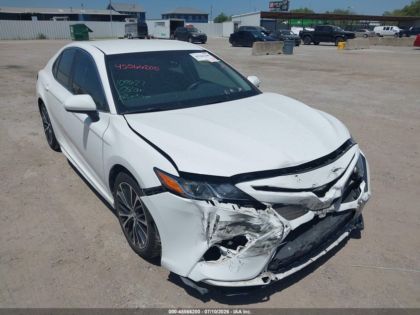 2018 TOYOTA CAMRY SE | 4T1B11HK8JU014770 | UPCARS