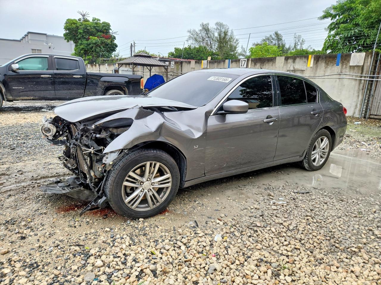 2015 INFINITI Q40 BASE | JN1CV6AR8FM520272 | UPCARS