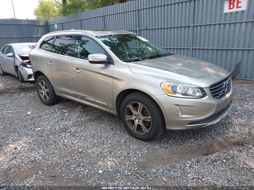 2014 VOLVO XC60 T6 | YV4902DZ4E2551150 | UPCARS