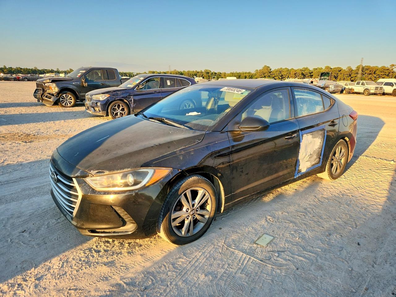 2018 HYUNDAI ELANTRA SE | 5NPD74LF1JH342081 | UPCARS