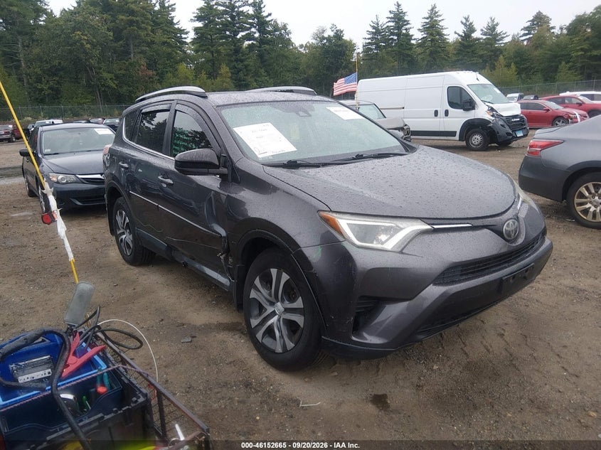 2017 TOYOTA RAV4 LE | 2T3BFREVXHW584575 | UPCARS