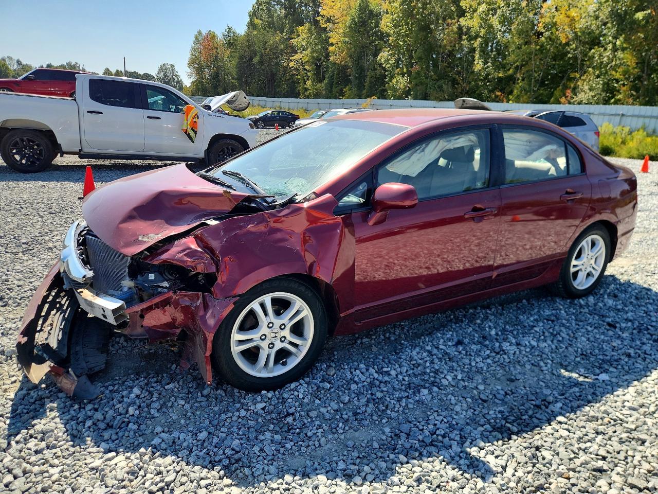 2010 HONDA CIVIC LX | 2HGFA1F50AH502019 | UPCARS