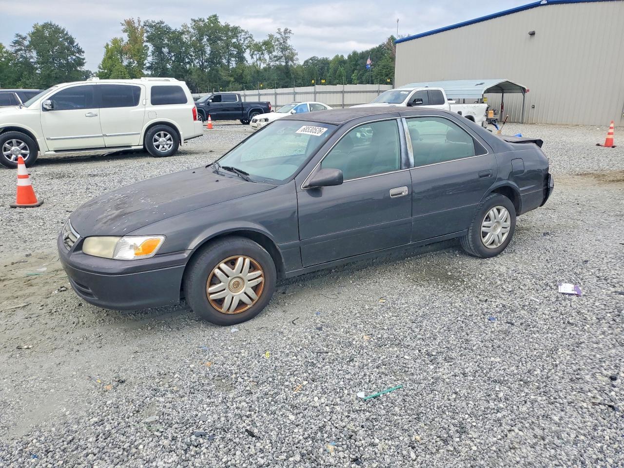 2000 TOYOTA CAMRY LE | 4T1BG22K9YU968919 | UPCARS