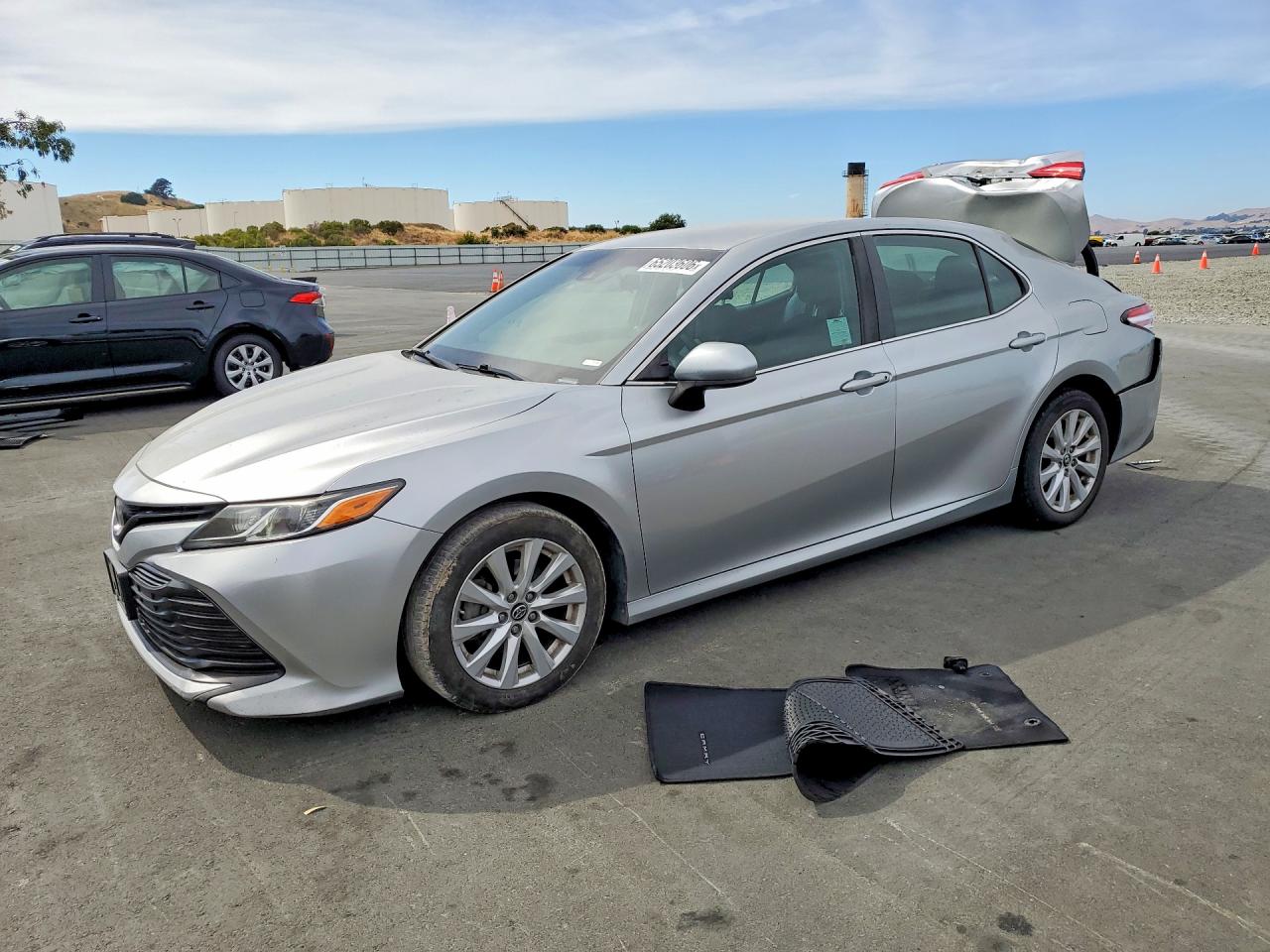 2018 TOYOTA CAMRY LE | 4T1B11HK5JU580398 | UPCARS