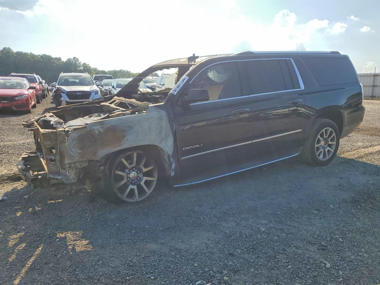 2015 GMC YUKON DENALI | 1GKS1JKJ6FR718713 | UPCARS
