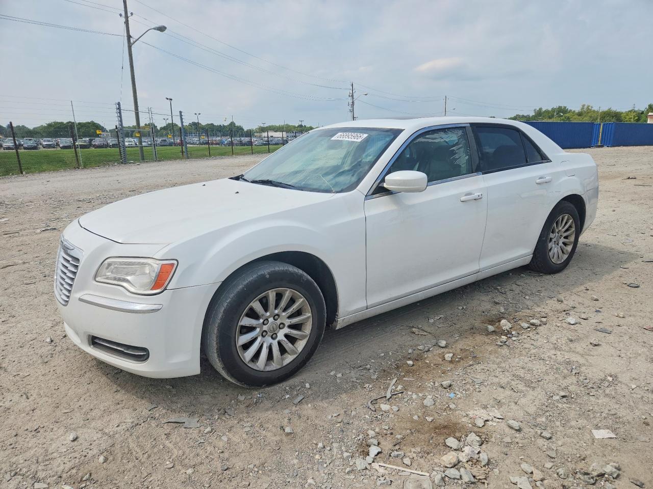 2013 CHRYSLER 300 | 2C3CCAAG7DH572971 | UPCARS