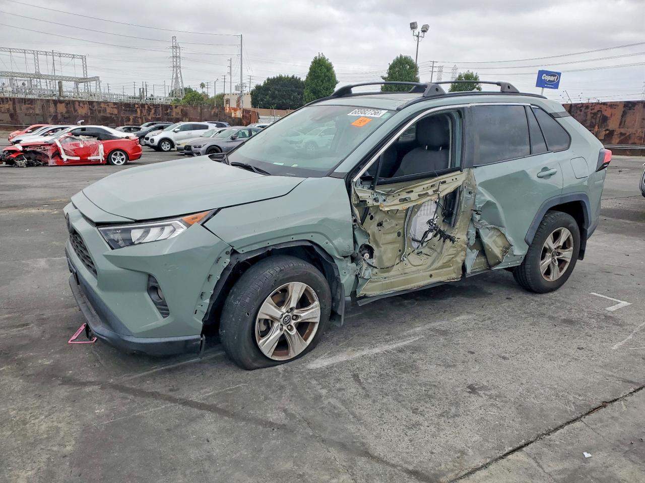 2019 TOYOTA RAV4 XLE | 2T3W1RFV4KC019276 | UPCARS