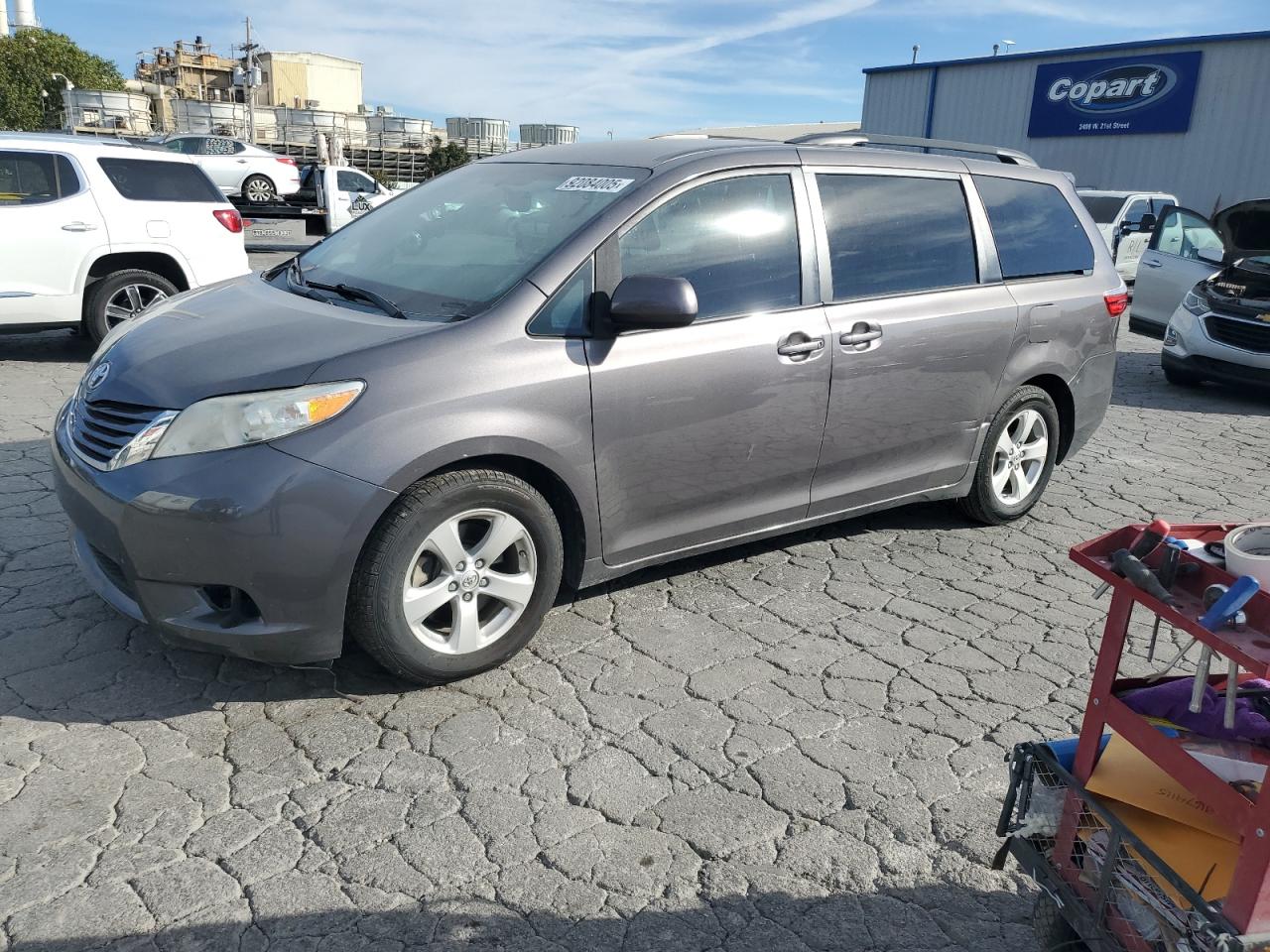 2015 TOYOTA SIENNA LE | 5TDKK3DC1FS598713 | UPCARS