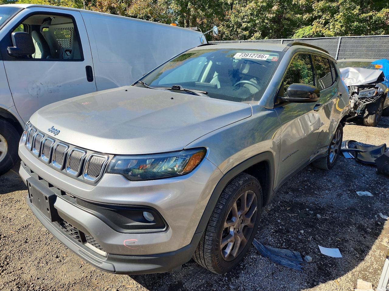 2022 JEEP COMPASS LATITUDE LUX | 3C4NJDFB4NT223185 | UPCARS