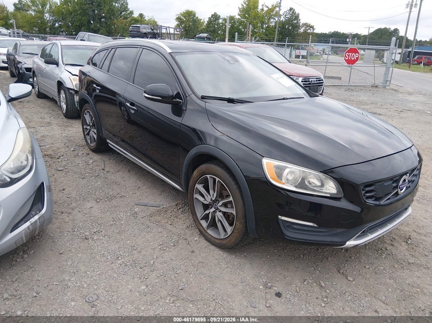 2016 VOLVO V60 CROSS COUNTRY T5 | YV4612HK8G1019258 | UPCARS