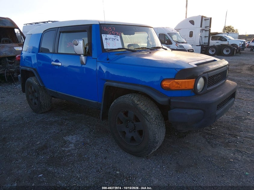 2007 TOYOTA FJ CRUISER | JTEBU11F170087189 | UPCARS