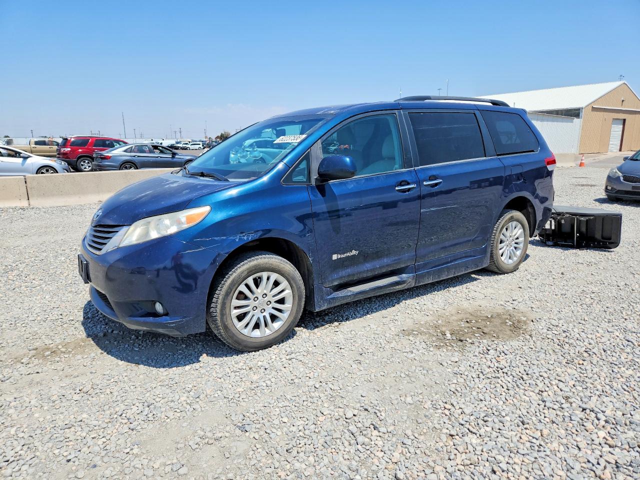 2012 TOYOTA SIENNA XLE 8-PASSENGER | 5TDYK3DC6CS240187 | UPCARS