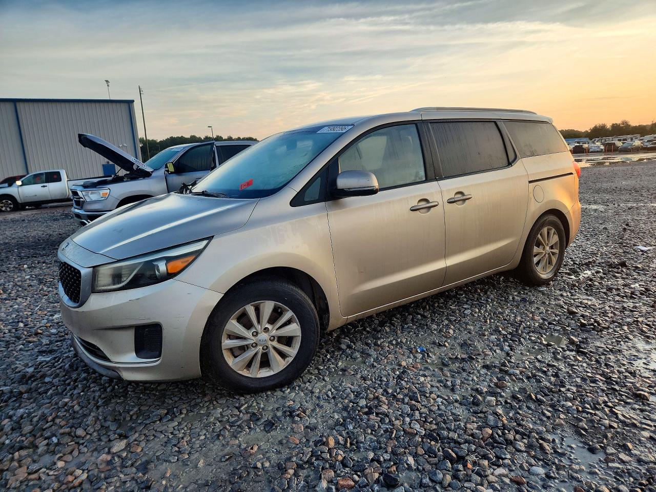 2015 KIA SEDONA LX | KNDMB5C12F6021273 | UPCARS