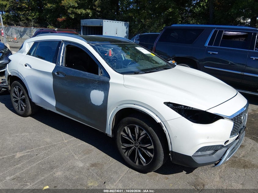 2018 INFINITI QX30 ESSENTIAL | SJKCH5CR2JA004699 | UPCARS