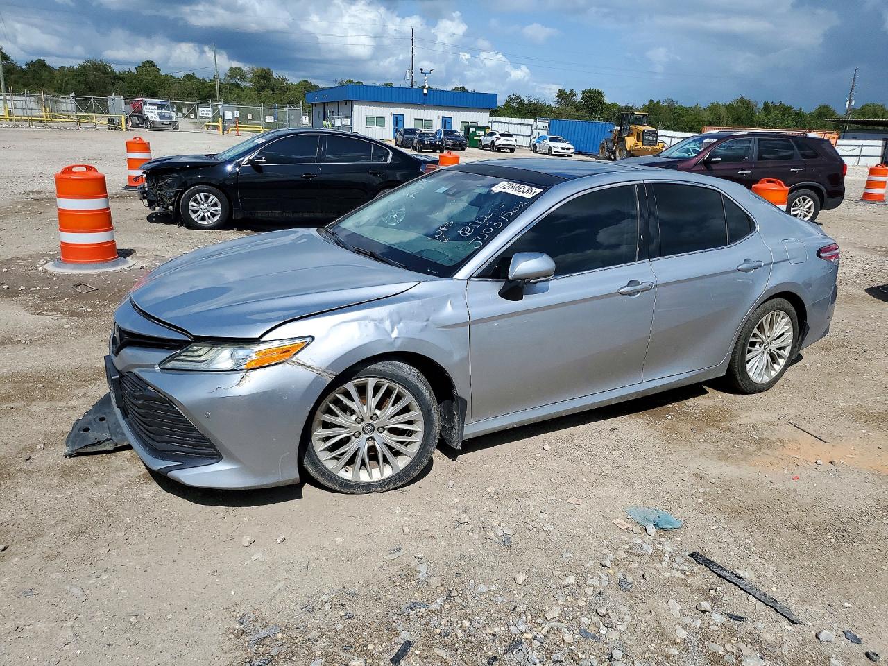 2018 TOYOTA CAMRY XLE | 4T1B11HK3JU037552 | UPCARS