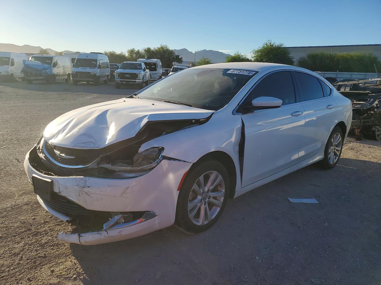 2015 CHRYSLER 200 LIMITED | 1C3CCCAB2FN753776 | UPCARS