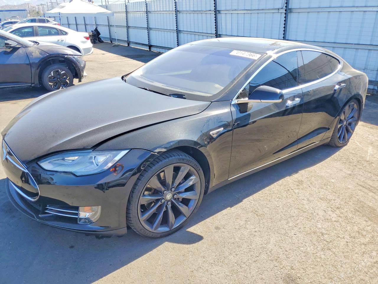 2013 TESLA MODEL S | 5YJSA1CN9DFP27647 | UPCARS