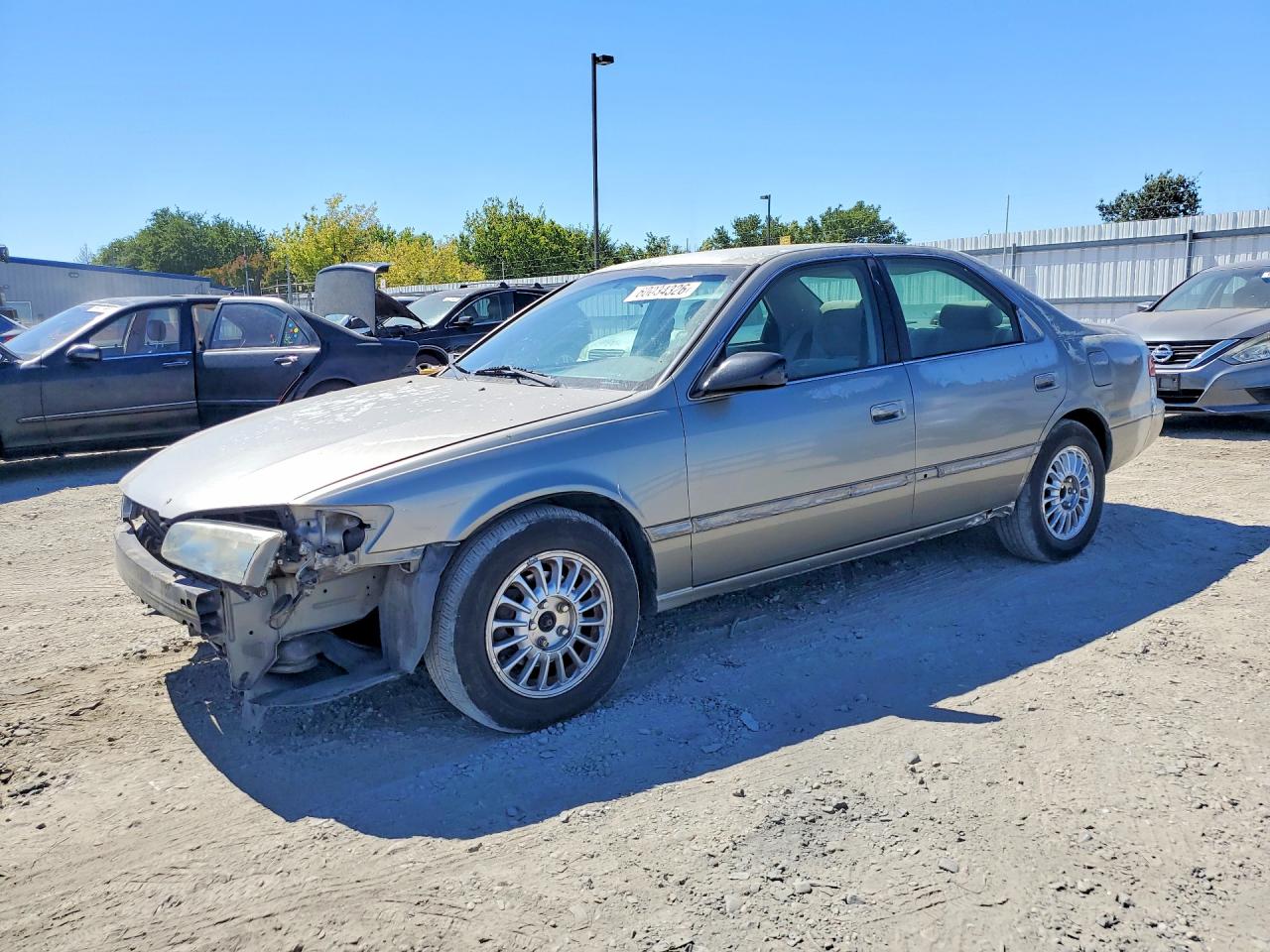 2000 TOYOTA CAMRY LE | JT2BG22K0Y0512456 | UPCARS