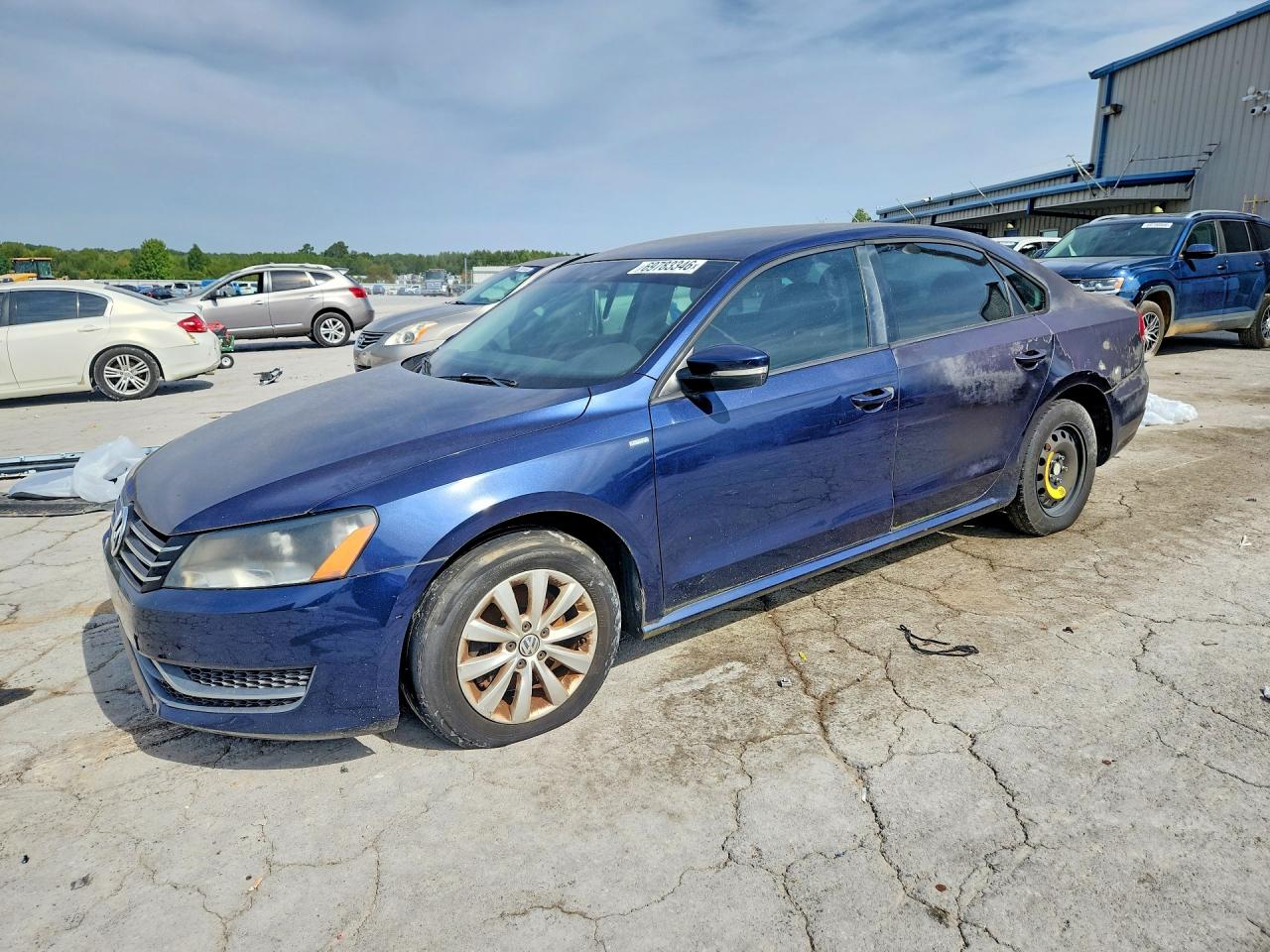 2015 VOLKSWAGEN PASSAT S | 1VWAT7A30FC056828 | UPCARS