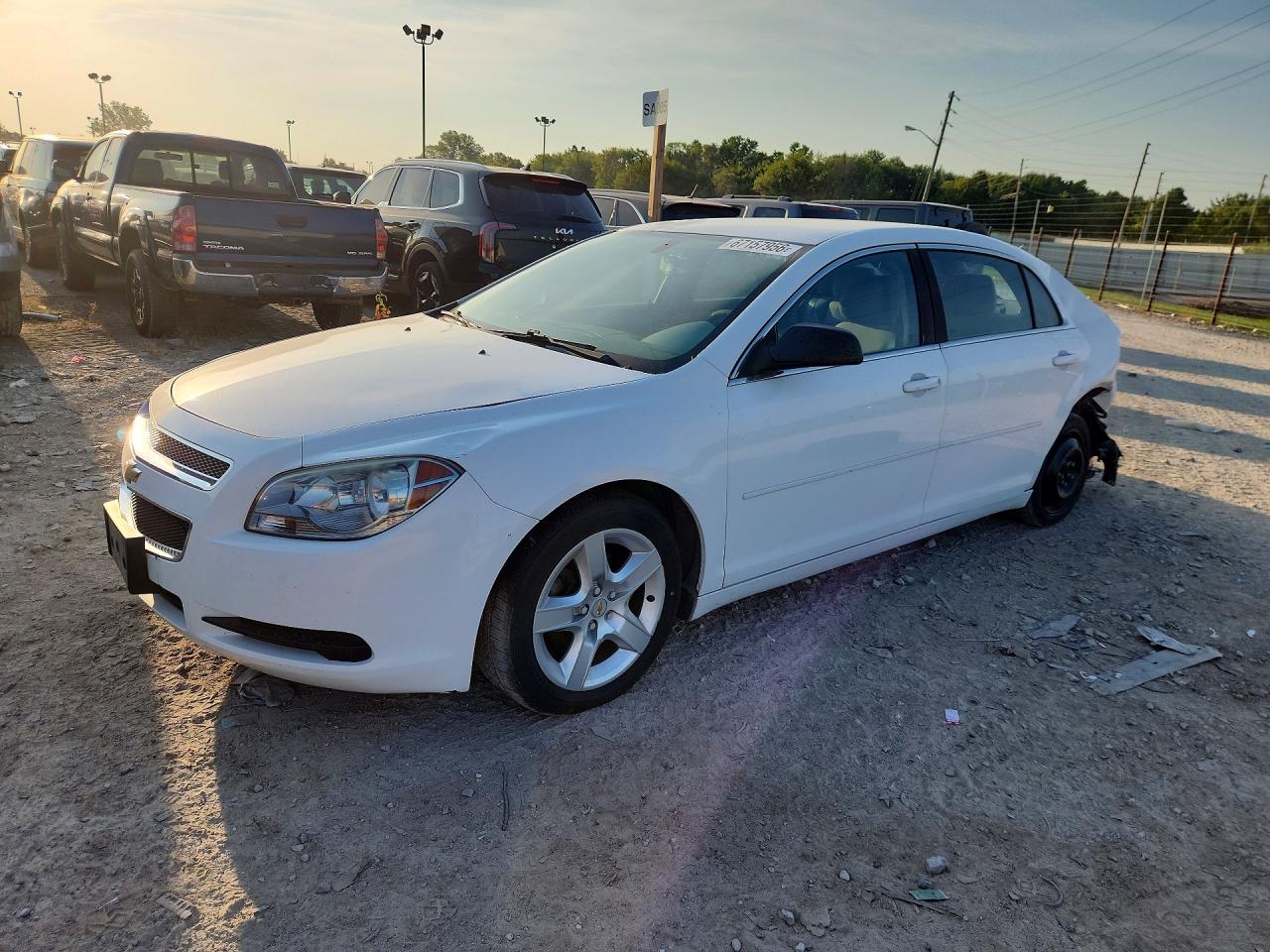 2011 CHEVROLET MALIBU LS | 1G1ZA5EU2BF352986 | UPCARS