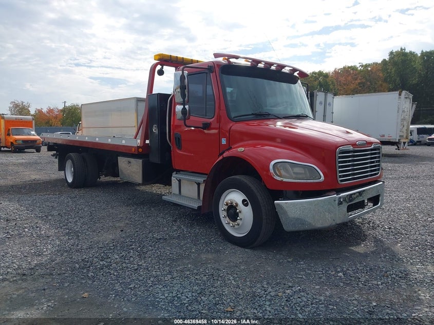 2017 FREIGHTLINER M2 106 | 1FVACXDT5HHHV8977 | UPCARS