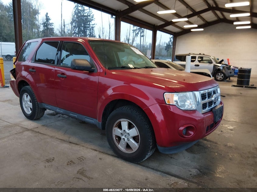 2011 FORD ESCAPE XLS | 1FMCU0C78BKC42970 | UPCARS