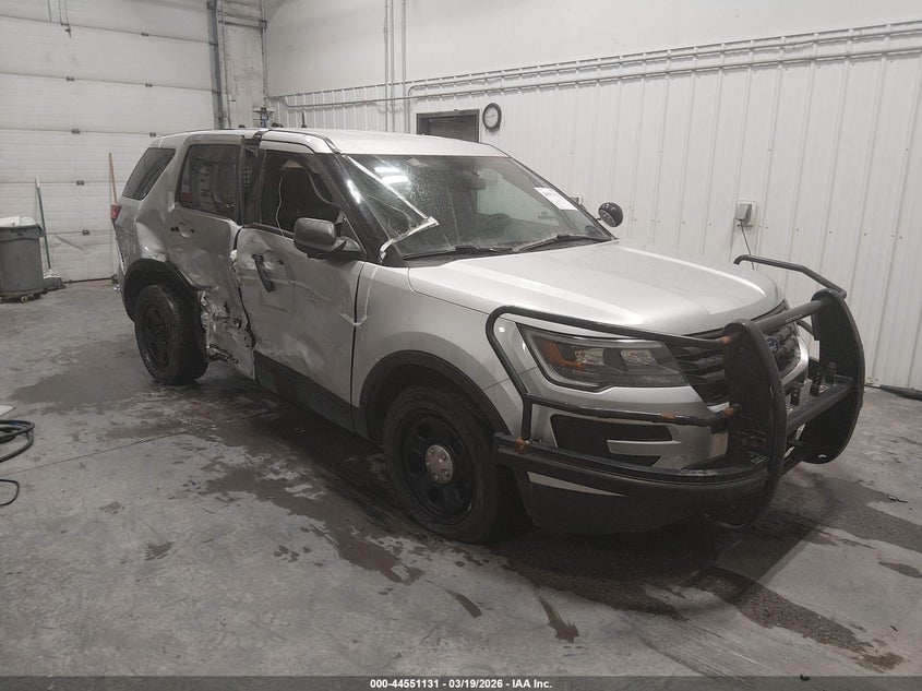 2018 FORD POLICE INTERCEPTOR UTILITY | 1FM5K8AR2JGC94727 | UPCARS
