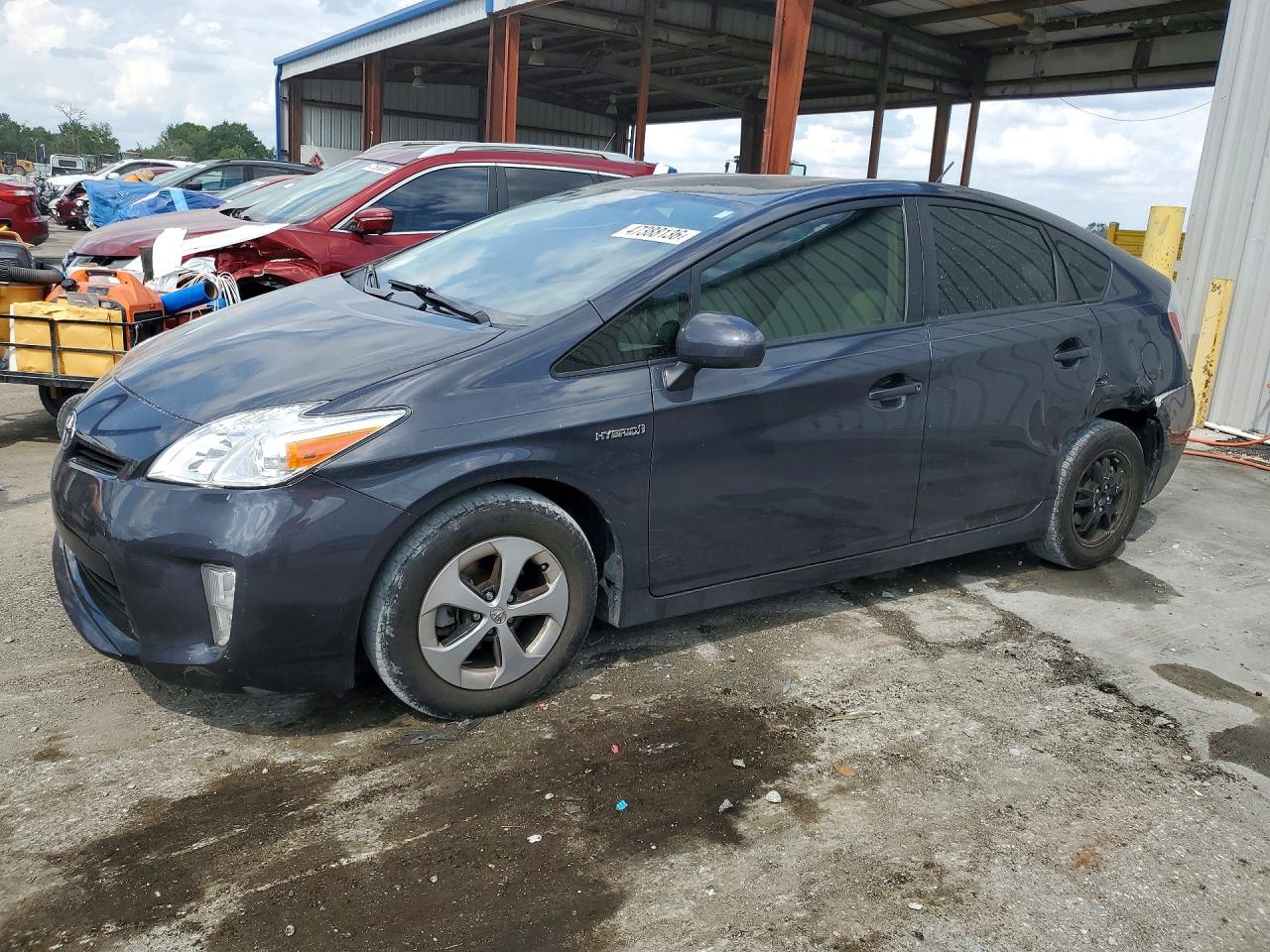 2014 TOYOTA PRIUS THREE | JTDKN3DU6E0384611 | UPCARS