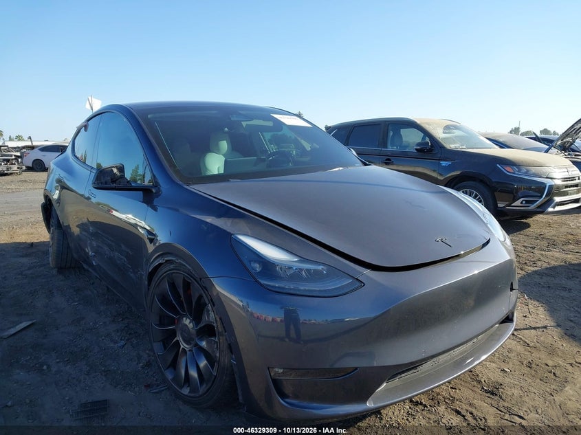 2022 TESLA MODEL Y PERFORMANCE DUAL MOTOR ALL-WHEEL DRIVE | 7SAYGDEF7NF391744 | UPCARS