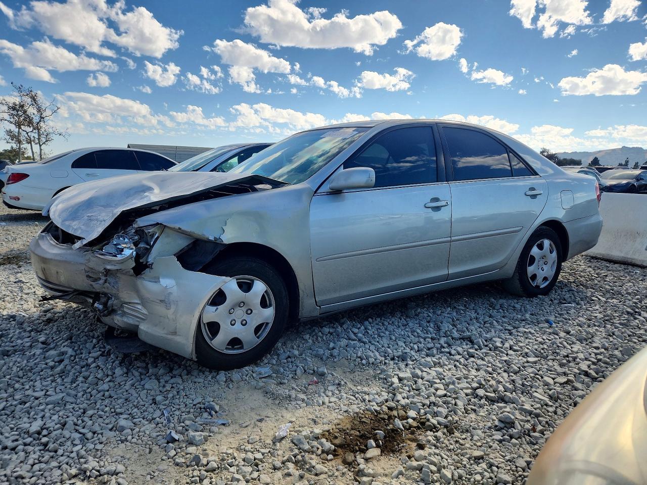 2002 TOYOTA CAMRY LE | 4T1BE32K92U109591 | UPCARS