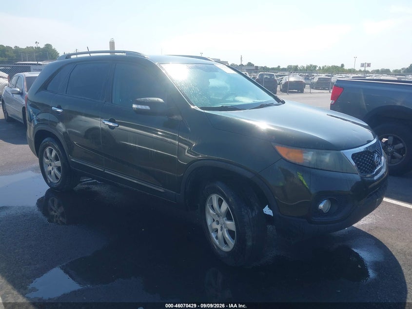 2011 KIA SORENTO LX | 5XYKT3A13BG106075 | UPCARS