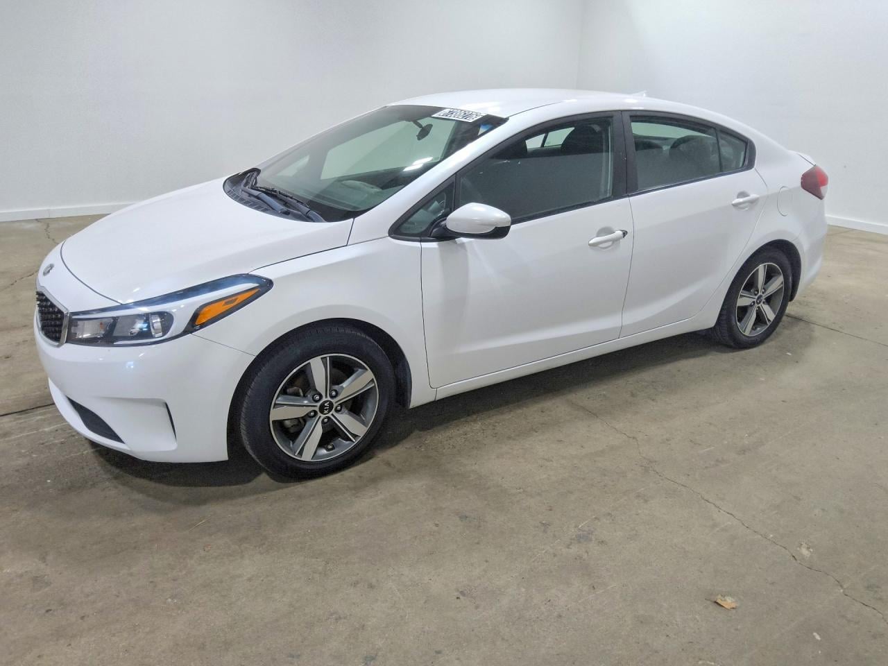 2018 KIA FORTE LX | 3KPFL4A77JE210639 | UPCARS