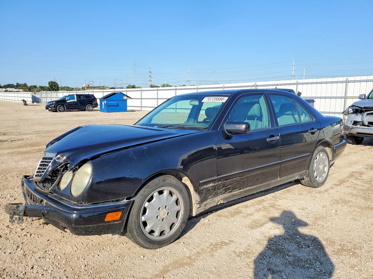 1999 MERCEDES-BENZ E-CLASS 300TD | WDBJF25H6XA920439 | UPCARS