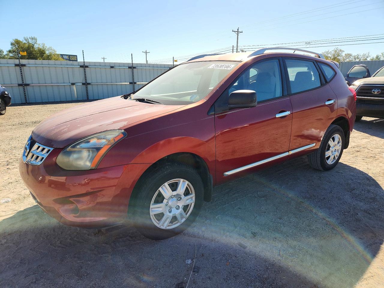 2015 NISSAN ROGUE S | JN8AS5MT0FW653857 | UPCARS
