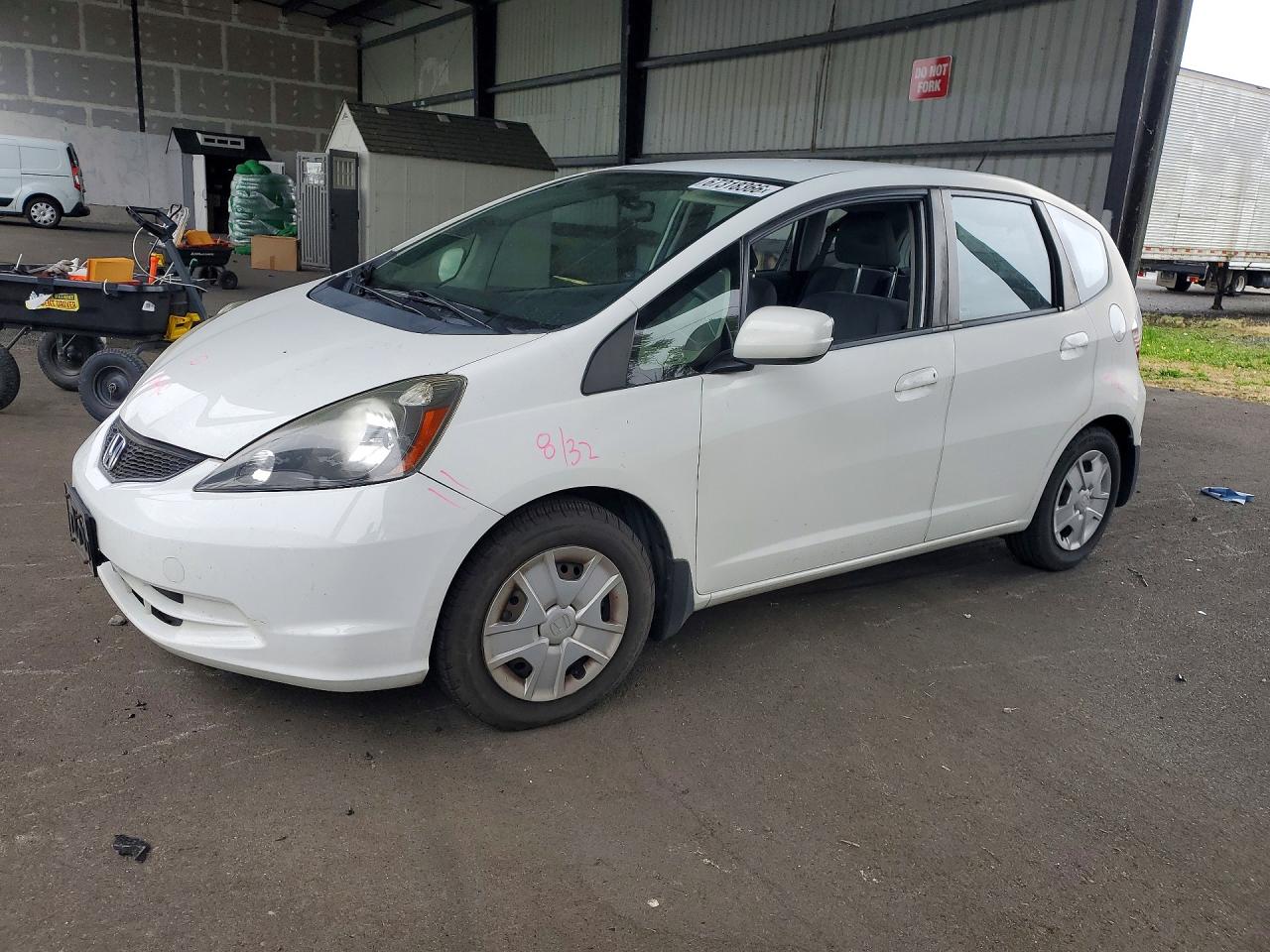 2013 HONDA FIT LX | JHMGE8H37DC078131 | UPCARS