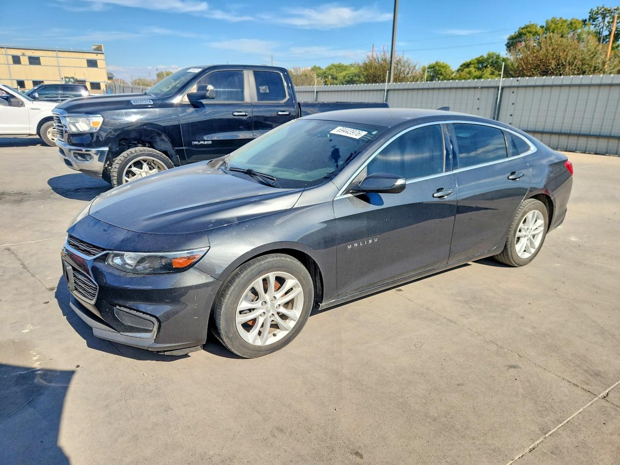 2018 CHEVROLET MALIBU LT | 1G1ZD5ST1JF163666 | UPCARS