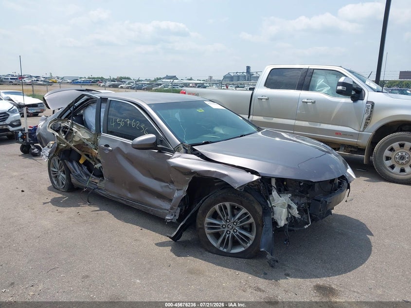 2017 TOYOTA CAMRY SE | 4T1BF1FK6HU350934 | UPCARS