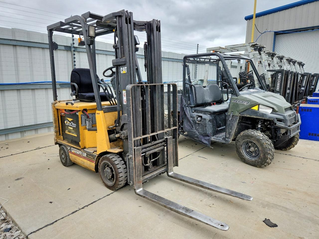 1999 CATERPILLAR FORKLIFT 15 FORKLIFT | A2EC161627 | UPCARS