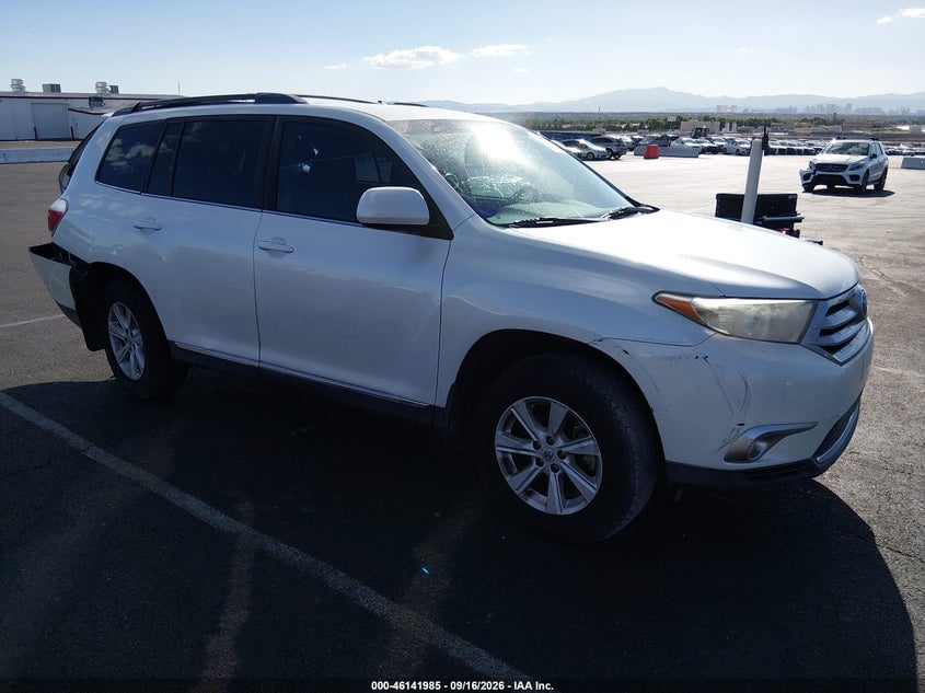 2011 TOYOTA HIGHLANDER BASE V6 | 5TDZK3EH3BS048657 | UPCARS