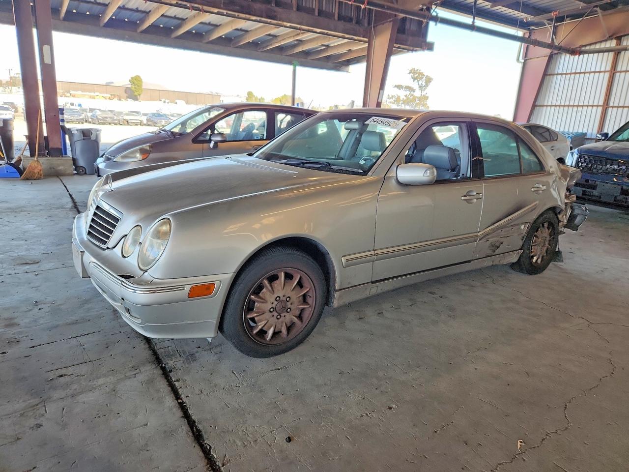 2000 MERCEDES-BENZ E-CLASS 320 | WDBJF65J8YB000558 | UPCARS