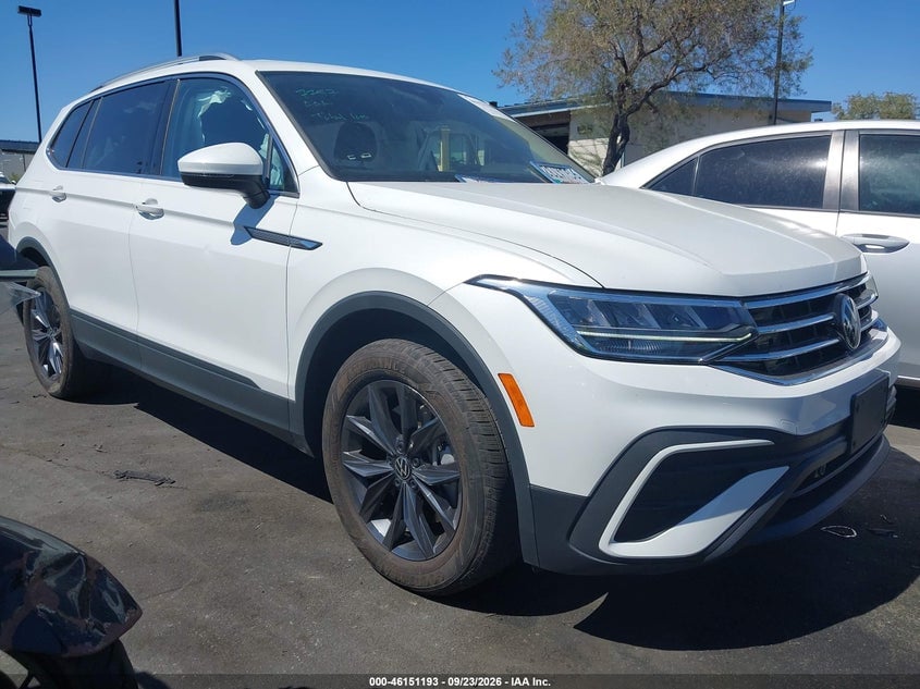 2023 VOLKSWAGEN TIGUAN 2.0T SE | 3VV3B7AX7PM105946 | UPCARS