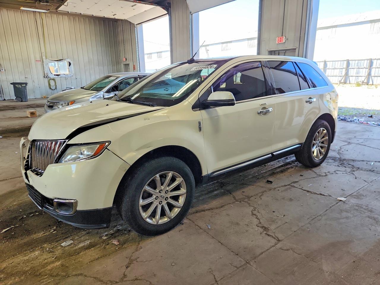 2012 LINCOLN MKX | 2LMDJ6JK3CBL14035 | UPCARS