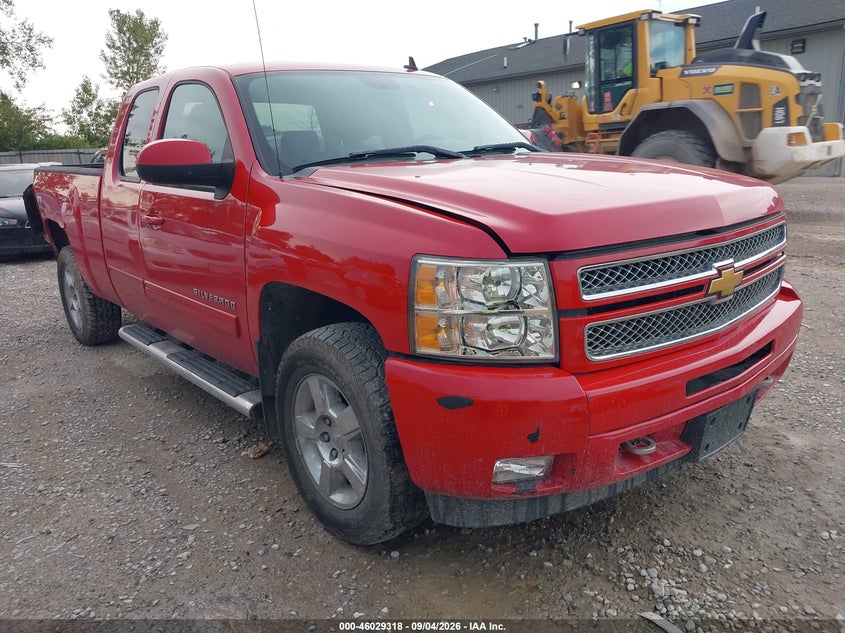 2013 CHEVROLET SILVERADO 1500 LT | 1GCRKSE79DZ301533 | UPCARS