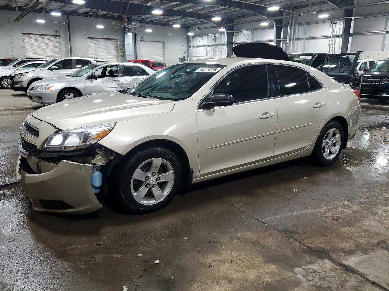 2013 CHEVROLET MALIBU LS | 1G11B5SA0DF267281 | UPCARS
