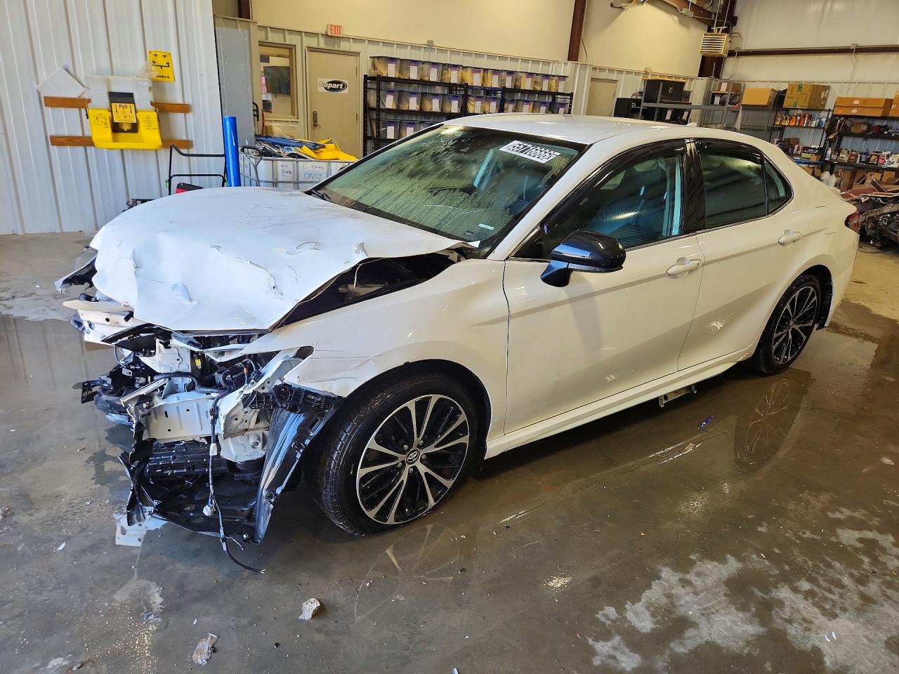 2019 TOYOTA CAMRY SE | 4T1B11HK3KU181250 | UPCARS