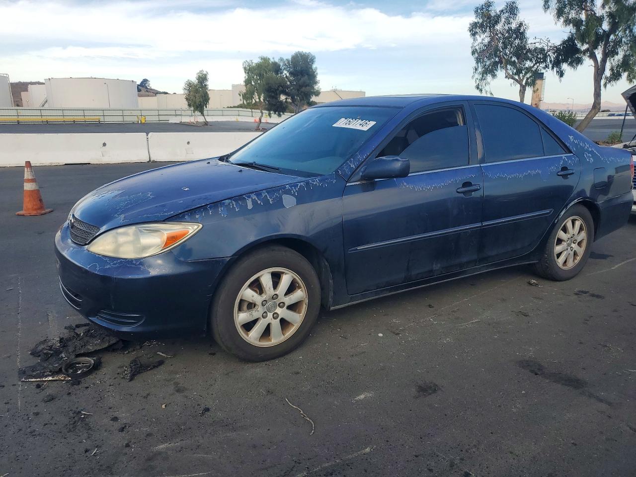 2002 TOYOTA CAMRY XLE | 4T1BE30KX2U625722 | UPCARS