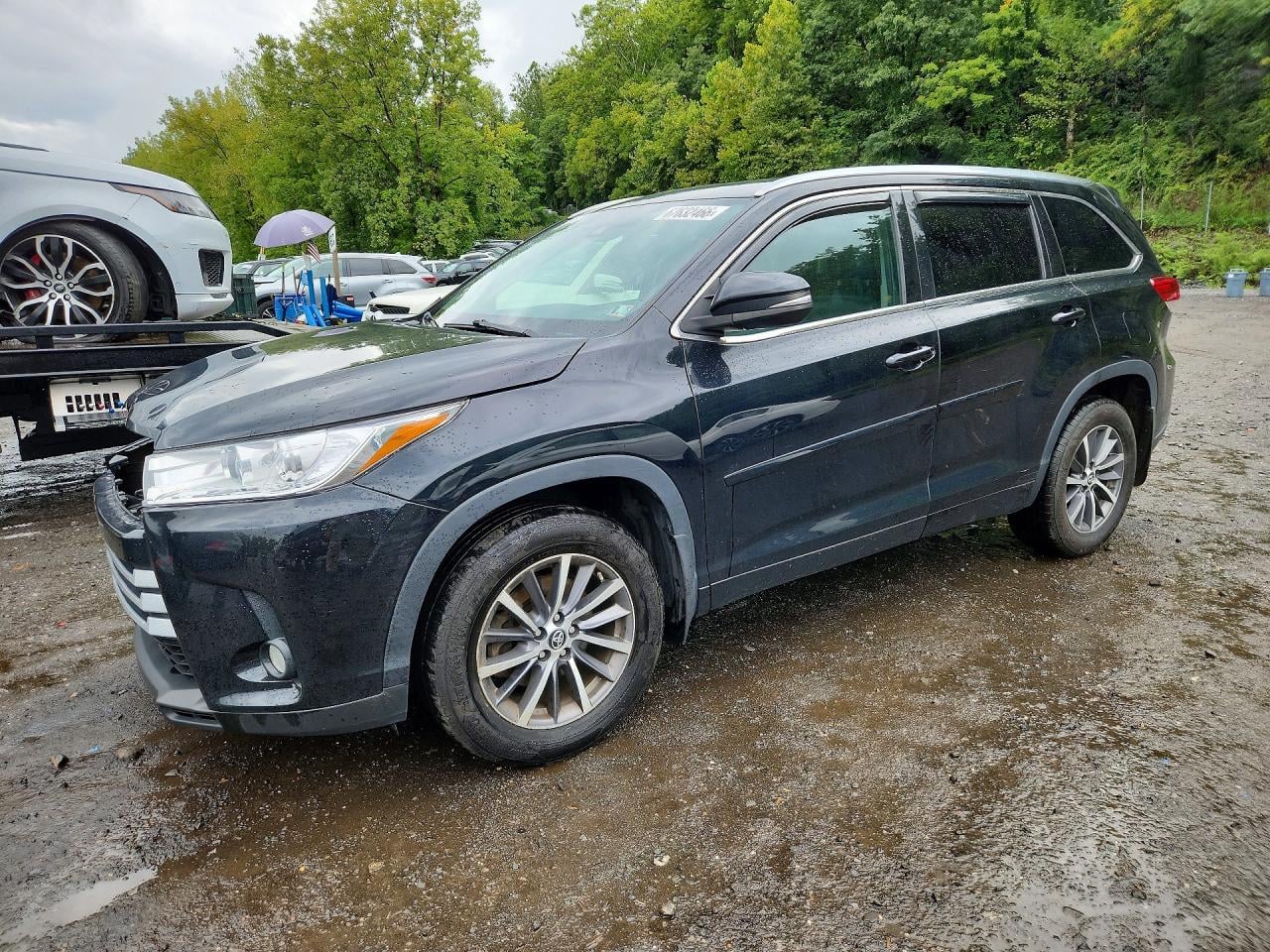 2018 TOYOTA HIGHLANDER SE | 5TDJZRFHXJS898889 | UPCARS